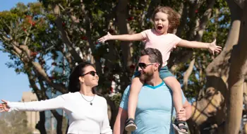 FAMILYINPARK.jpg