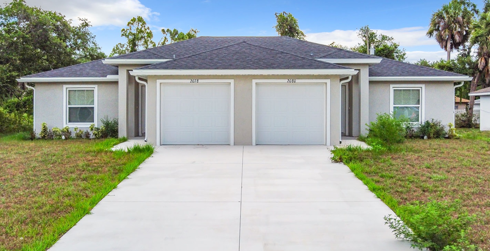 2078/2080 Redmond St, Port Charlotte, Florida 33948, 2 Bedrooms Bedrooms, ,2 BathroomsBathrooms,Duplex,For Sale,Redmond St,1013