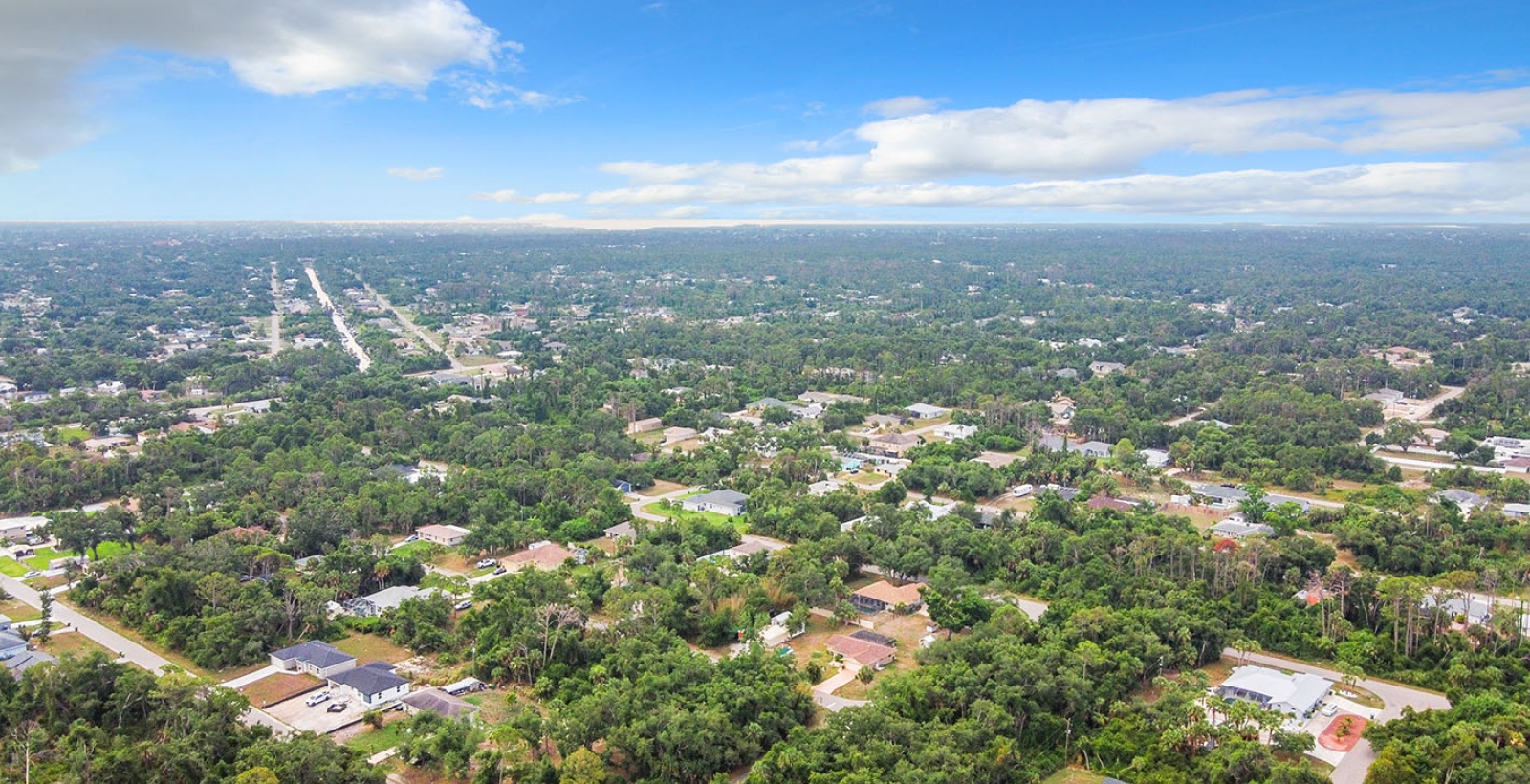 2078/2080 Redmond St, Port Charlotte, Florida 33948, 2 Bedrooms Bedrooms, ,2 BathroomsBathrooms,Duplex,For Sale,Redmond St,1013