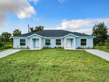 27216/27220 Washington Street, Punta Gorda, Florida 33983, 2 Bedrooms Bedrooms, ,2 BathroomsBathrooms,Duplex,For Sale,Washington Street,1025