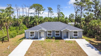 16262/16264 Tanglewood Ave, Port Charlotte, Florida 33954, 2 Bedrooms Bedrooms, ,2 BathroomsBathrooms,Duplex,For Sale,Tanglewood Ave,1048