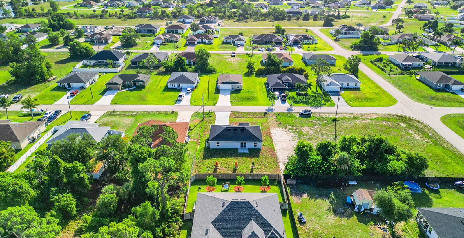 4110 NE 20th Pl, Cape Coral, Florida 33909, 3 Bedrooms Bedrooms, ,2 BathroomsBathrooms,Single Family,For Sale,NE 20th Pl,1059