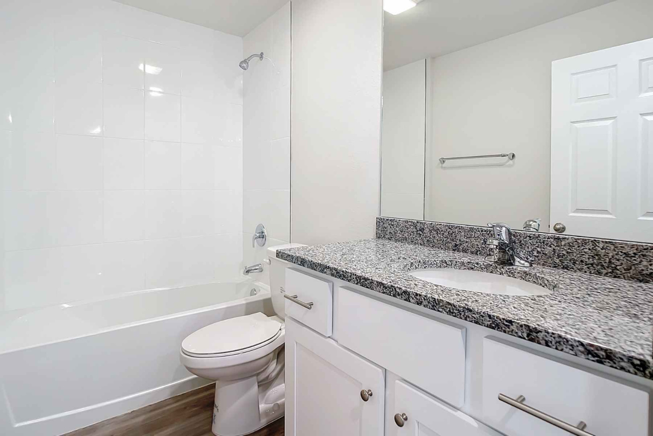 2104/2106 Fernwood St., Port Charlotte, Florida 33948, 4 Bedrooms Bedrooms, ,4 BathroomsBathrooms,Duplex,For Sale,Fernwood St.,1149