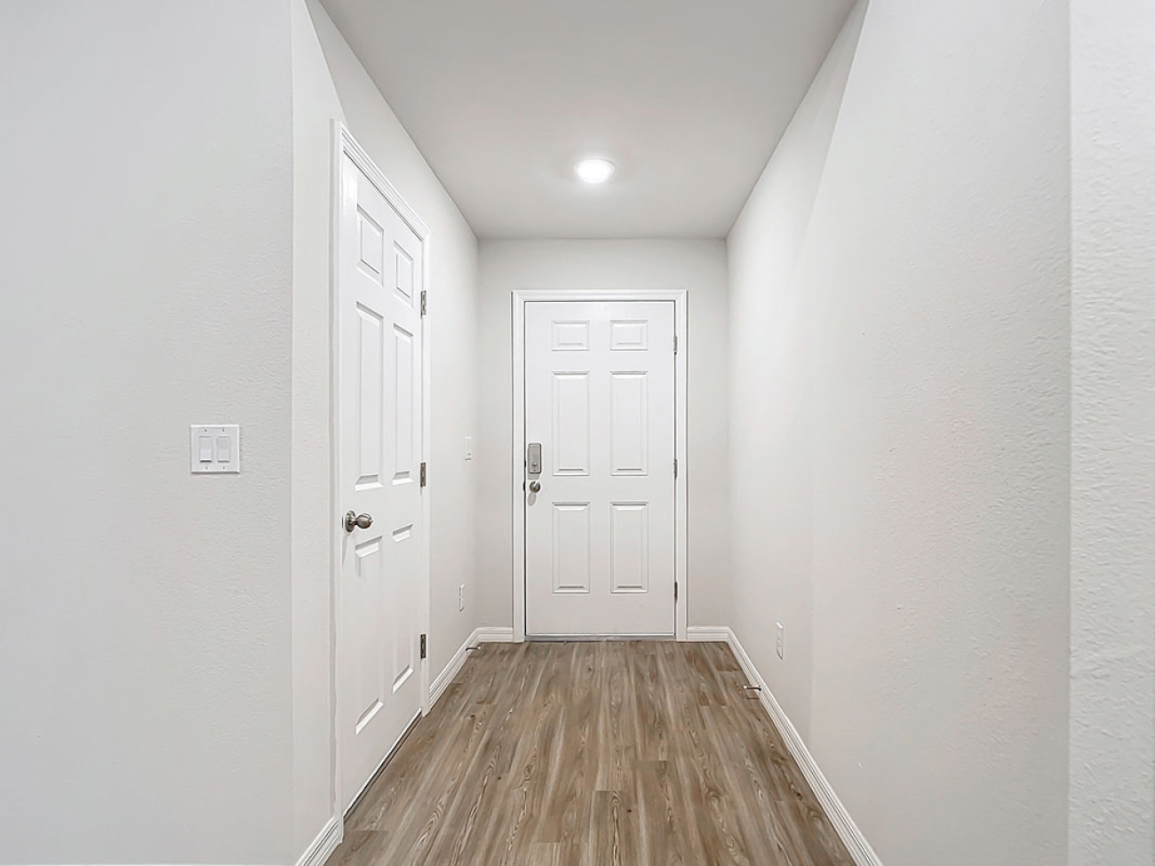 2078/2080 Redmond St, Port Charlotte, Florida 33948, 4 Bedrooms Bedrooms, ,4 BathroomsBathrooms,Duplex,For Sale,Redmond St,1013