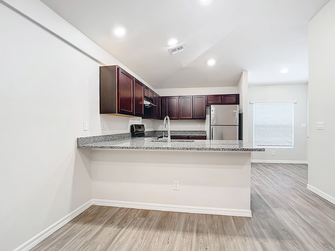 2078/2080 Redmond St, Port Charlotte, Florida 33948, 4 Bedrooms Bedrooms, ,4 BathroomsBathrooms,Duplex,For Sale,Redmond St,1013