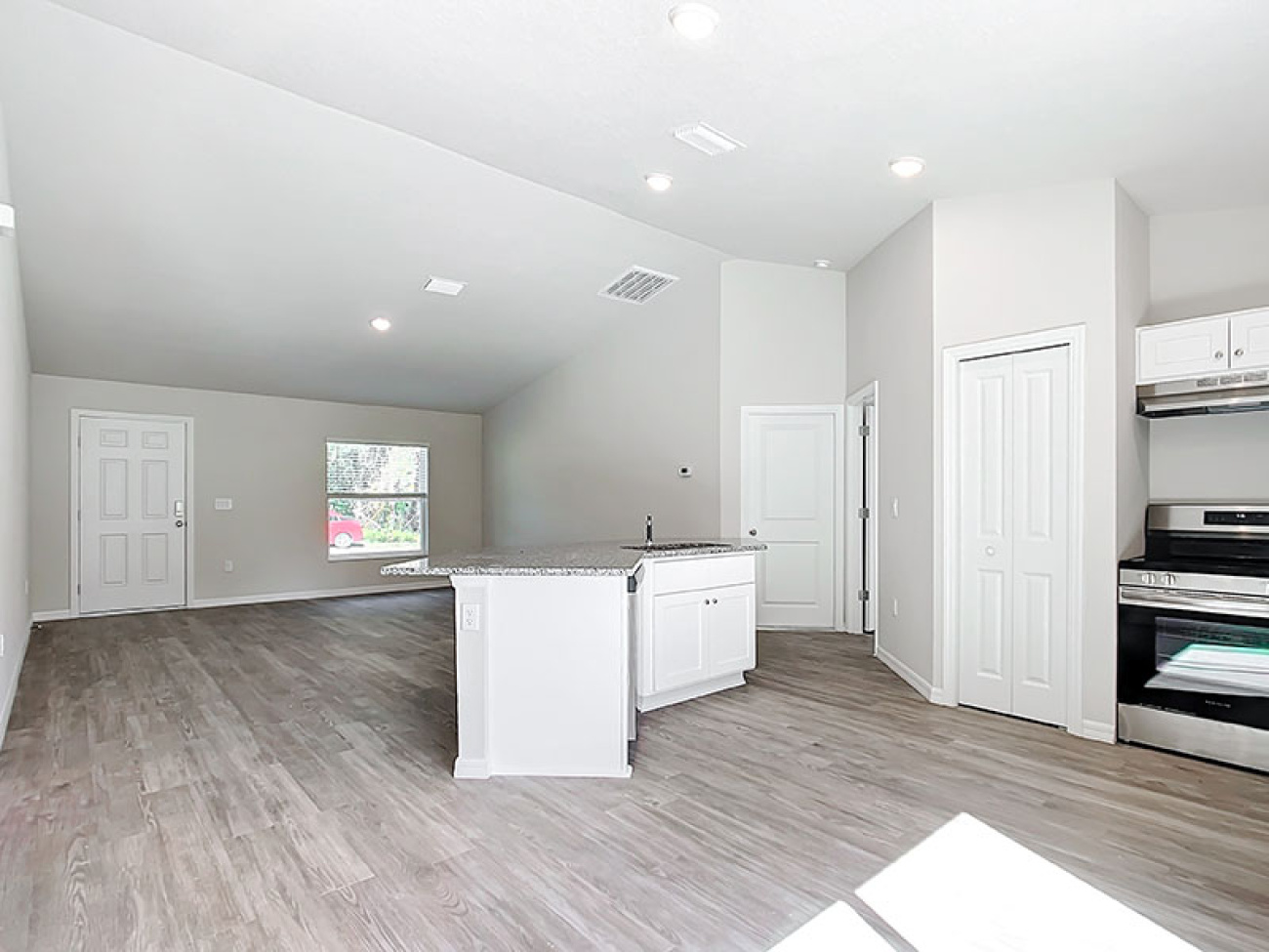 6300 E Malverne St, Inverness, Florida 34452, 3 Bedrooms Bedrooms, ,2 BathroomsBathrooms,Single Family,For Sale,E Malverne St,1227