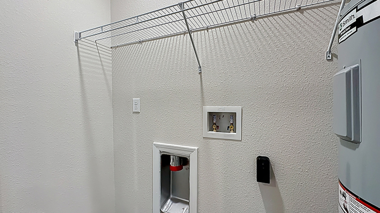 6145 Delmar, Jacksonville, Florida 32205, 4 Bedrooms Bedrooms, ,5 BathroomsBathrooms,Duplex,For Sale,Delmar,1242