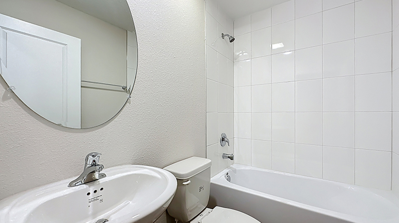 6145 Delmar, Jacksonville, Florida 32205, 4 Bedrooms Bedrooms, ,5 BathroomsBathrooms,Duplex,For Sale,Delmar,1242