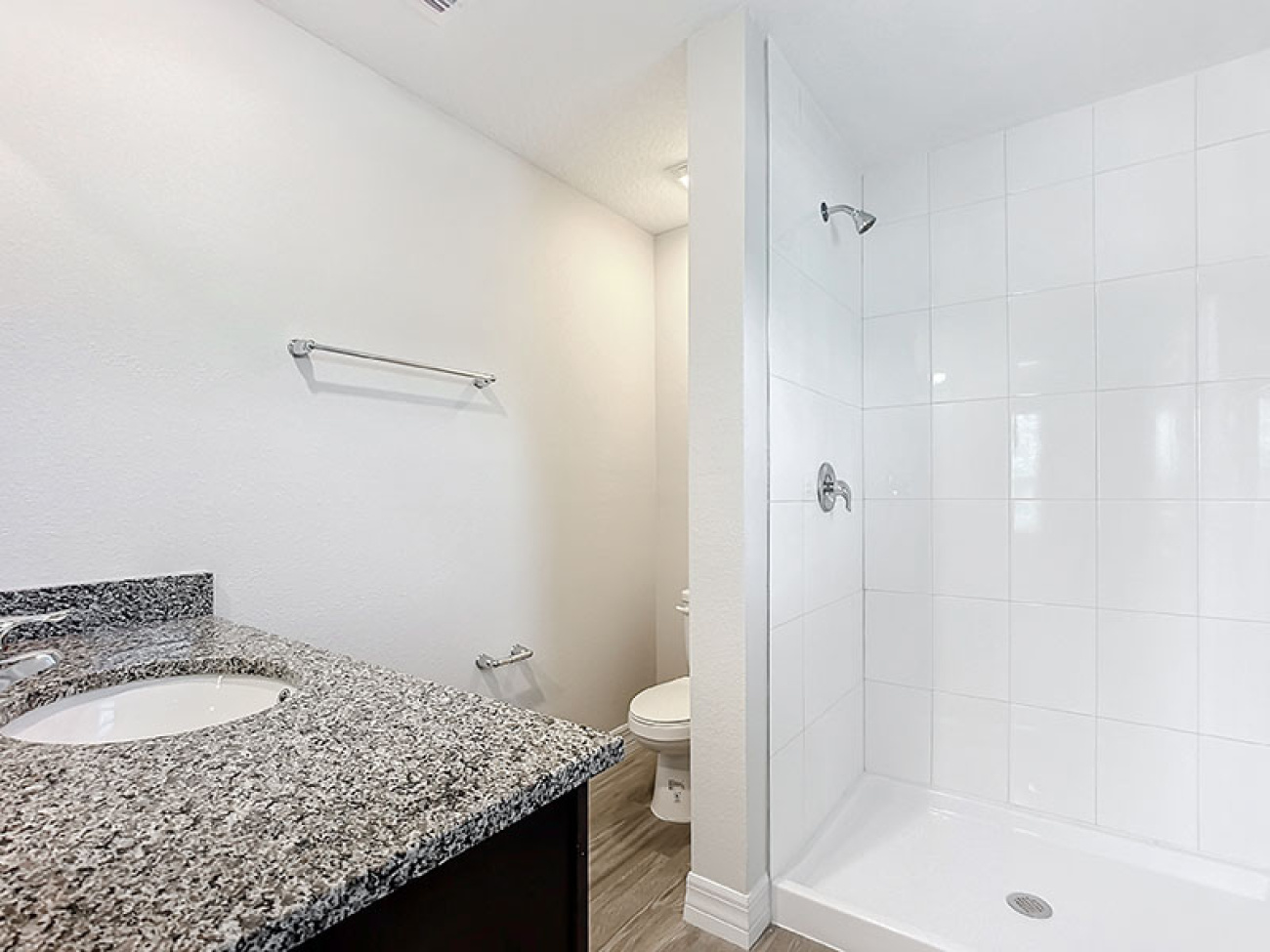 6926/6920 Thurston Rd, Jacksonville, Florida 32210, 4 Bedrooms Bedrooms, ,5 BathroomsBathrooms,Duplex,For Sale,Thurston Rd,1243