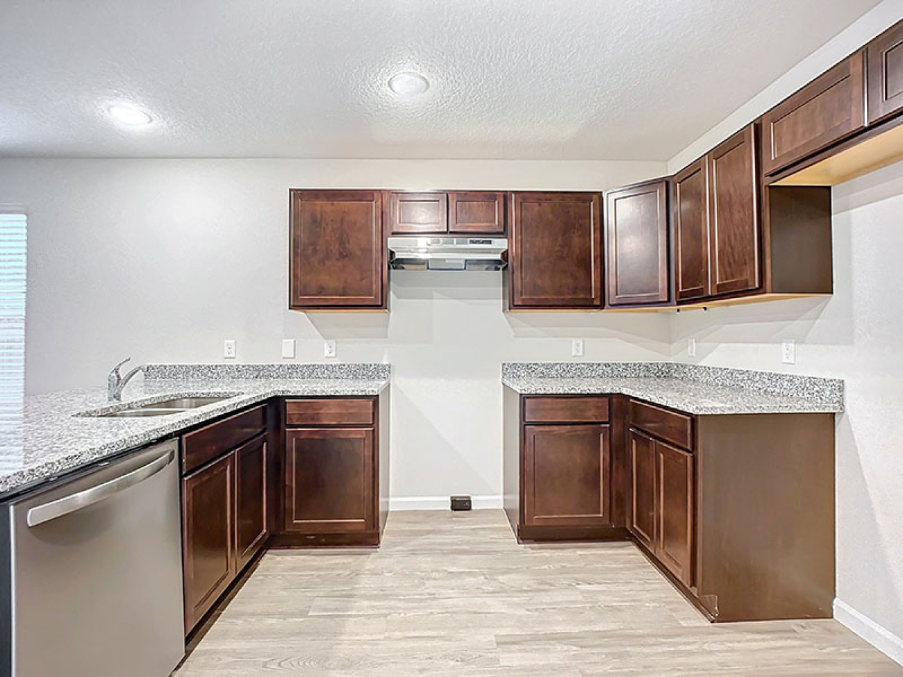 1238/1236 Pangola Dr, Jacksonville, Florida 32205, 4 Bedrooms Bedrooms, ,5 BathroomsBathrooms,Duplex,For Sale,Pangola Dr ,1245