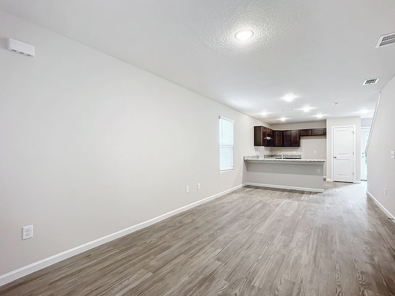 1249/1251 Pangola Dr, Jacksonville, Florida 32205, 4 Bedrooms Bedrooms, ,5 BathroomsBathrooms,Duplex,For Sale,Pangola Dr,1246