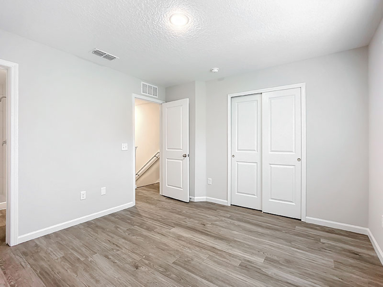 1246/1248 Mull St, Jacksonville, Florida 32205, 4 Bedrooms Bedrooms, ,5 BathroomsBathrooms,Duplex,For Sale,Mull St,1247