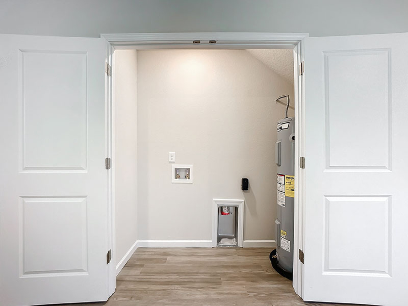 1242/1244 Mull St, Jacksonville, Florida 32205, 4 Bedrooms Bedrooms, ,5 BathroomsBathrooms,Duplex,For Sale,Mull St,1248