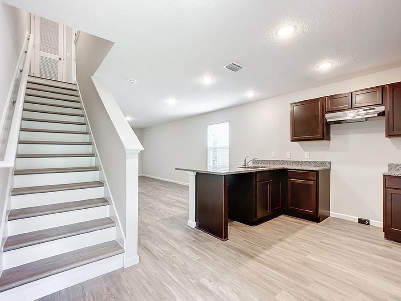 1242/1244 Mull St, Jacksonville, Florida 32205, 4 Bedrooms Bedrooms, ,5 BathroomsBathrooms,Duplex,For Sale,Mull St,1248