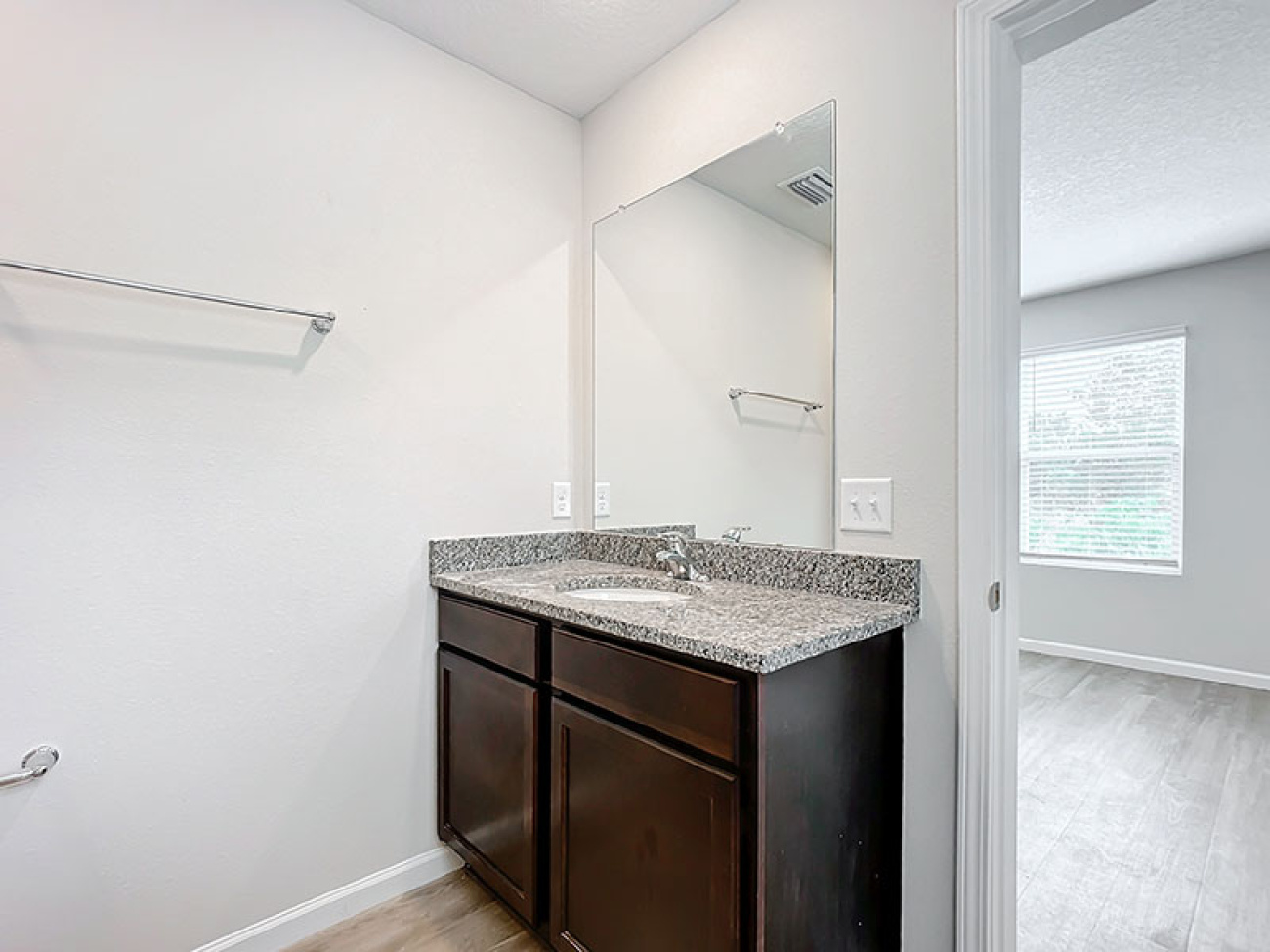 1242/1244 Mull St, Jacksonville, Florida 32205, 4 Bedrooms Bedrooms, ,5 BathroomsBathrooms,Duplex,For Sale,Mull St,1248