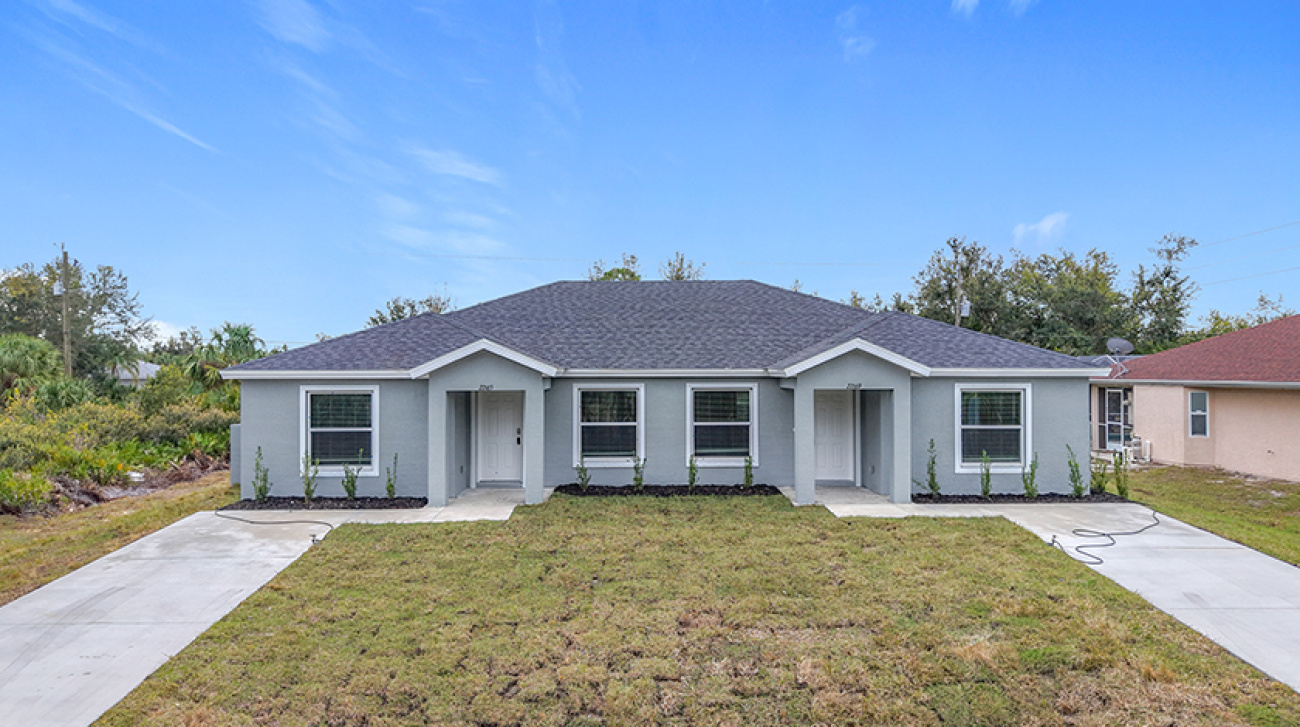 27165/27169 Washington Street, Punta Gorda, Florida 33983, 4 Bedrooms Bedrooms, ,4 BathroomsBathrooms,Duplex,For Sale,Washington Street,1279