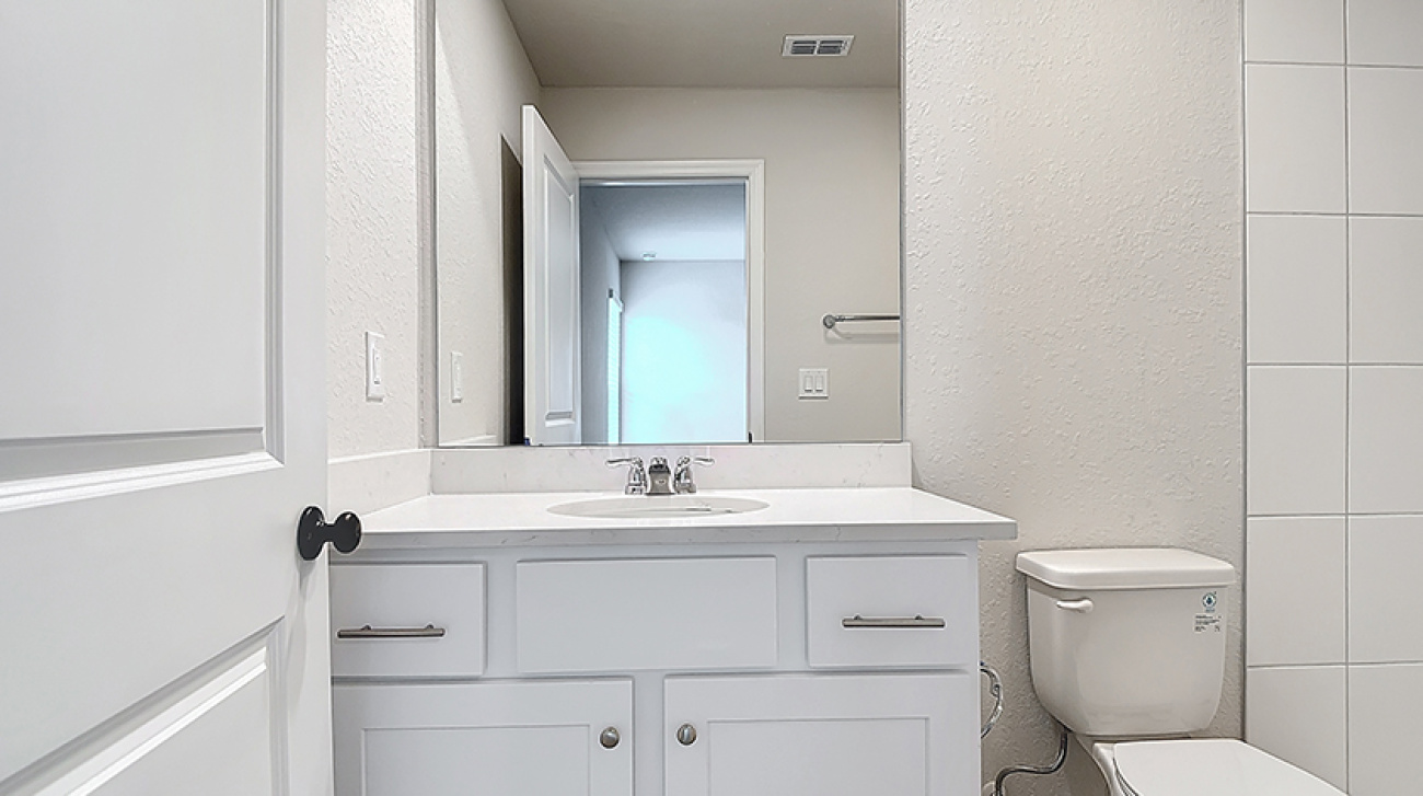 27165/27169 Washington Street, Punta Gorda, Florida 33983, 4 Bedrooms Bedrooms, ,4 BathroomsBathrooms,Duplex,For Sale,Washington Street,1279