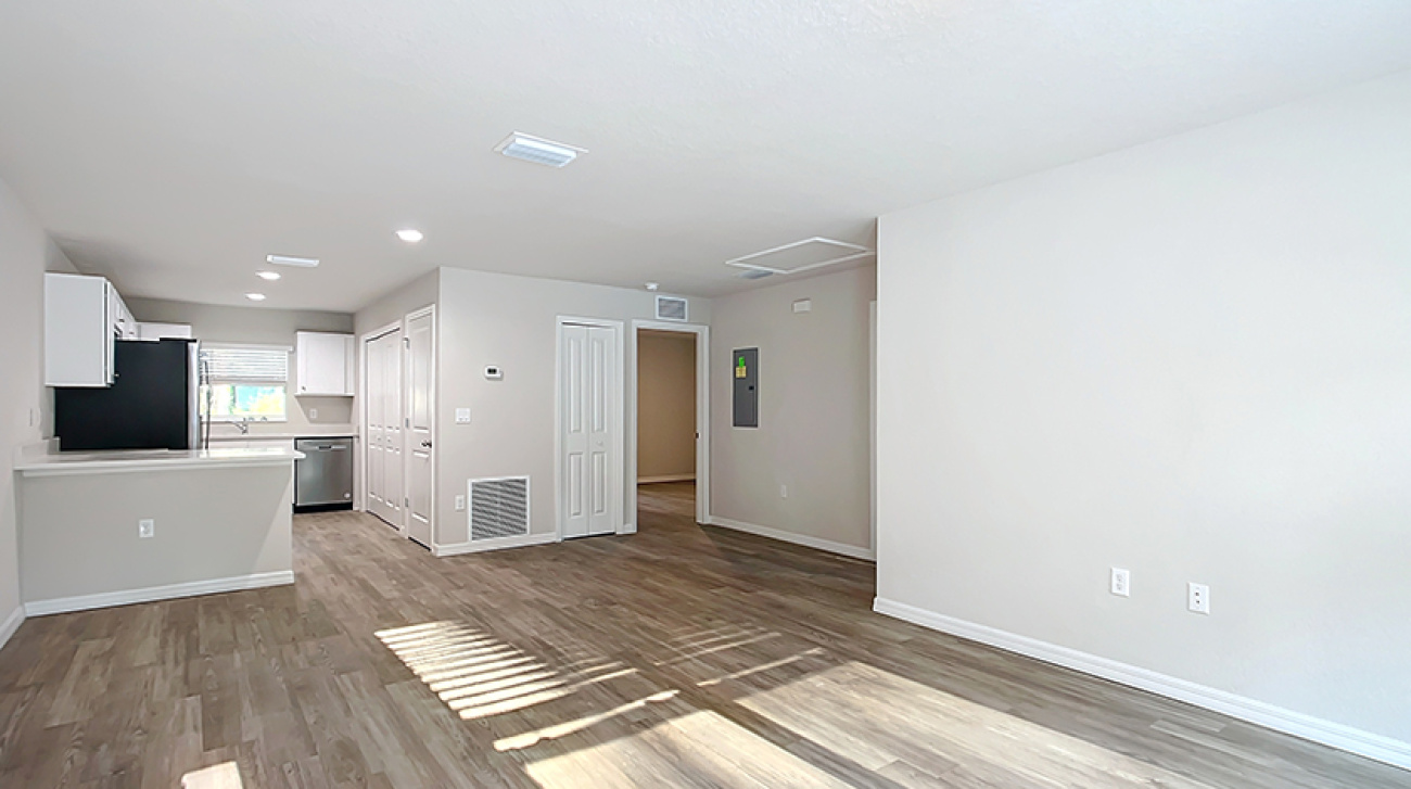 11010/ 11008 N Edith Point, Citrus Springs, Florida 34434, 4 Bedrooms Bedrooms, ,4 BathroomsBathrooms,Duplex,For Sale,N Edith Point,1282