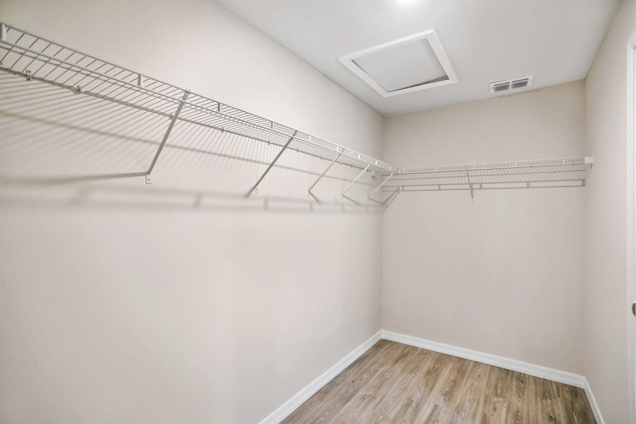 37 Birchwood Dr, Palm Coast, Florida 32137, 4 Bedrooms Bedrooms, ,2 BathroomsBathrooms,Single Family,For Sale,Birchwood Dr,1295