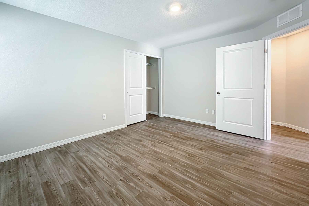 1516 Yelford Circ, Jacksonville, Florida 32218, 8 Bedrooms Bedrooms, ,8 BathroomsBathrooms,Quad,For Sale,Biscayne Villas ,Yelford Circ,1297