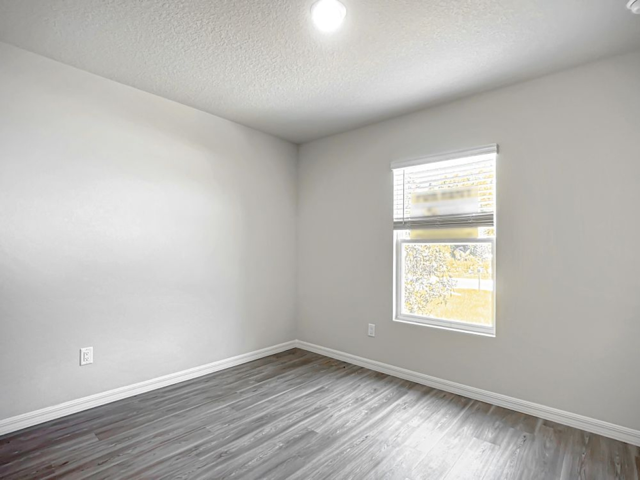 9 Untermeyer Pl, Palm Coast, Florida 32164, 4 Bedrooms Bedrooms, ,4 BathroomsBathrooms,Duplex,For Sale,Untermeyer Pl,1299