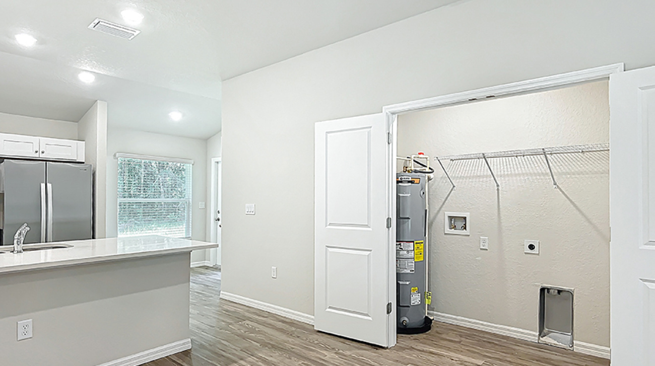 3990/ 3992 E Walker St, Inverness, Florida 34453, 4 Bedrooms Bedrooms, ,4 BathroomsBathrooms,Duplex,For Sale, E Walker St,1302