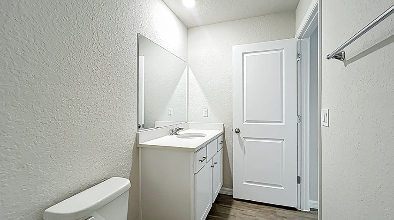 3990/ 3992 E Walker St, Inverness, Florida 34453, 4 Bedrooms Bedrooms, ,4 BathroomsBathrooms,Duplex,For Sale, E Walker St,1302