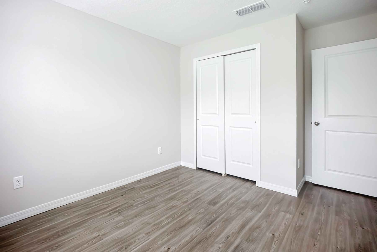 1522 Yelford Circ, Jacksonville, Florida 32218, 8 Bedrooms Bedrooms, ,8 BathroomsBathrooms,Quad,For Sale,Biscayne Villas ,Yelford Circ,1307