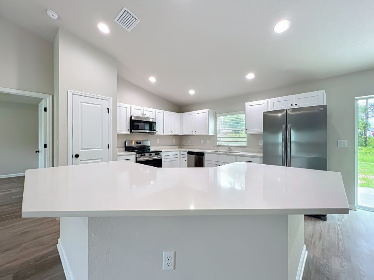 6595 E Amity St, Inverness, Florida 34452, 4 Bedrooms Bedrooms, ,2 BathroomsBathrooms,Single Family,For Sale, E Amity St,1308