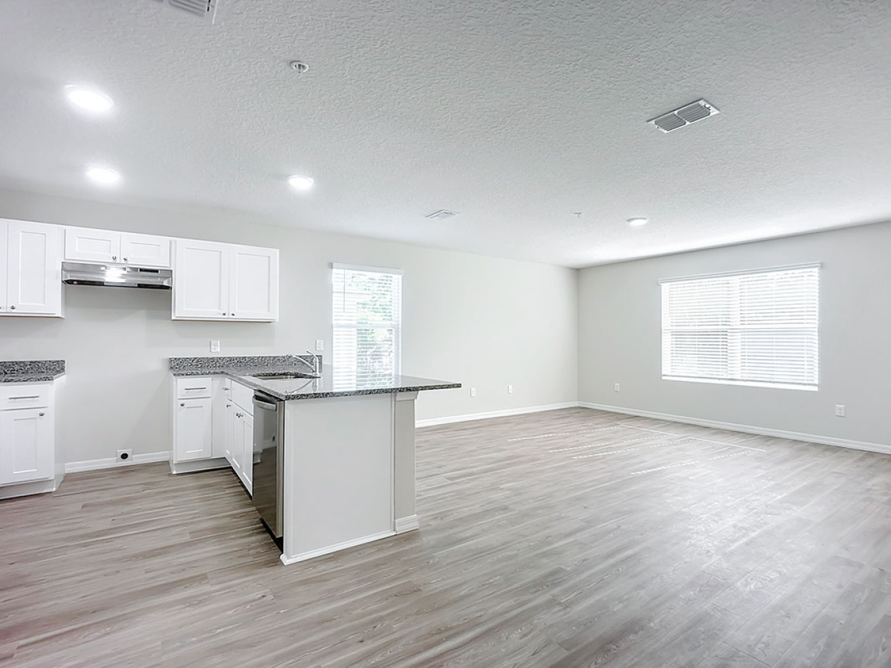 11486 Oakfield Ct, Jacksonville, Florida 32258, 8 Bedrooms Bedrooms, ,8 BathroomsBathrooms,Quad,For Sale,Barkoskie Villas ,Oakfield Ct,1309