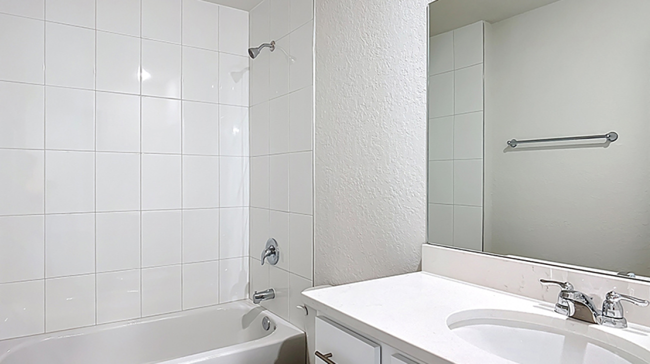 1145/ 1147 S Apopka Ave, Inverness, Florida 34452, 4 Bedrooms Bedrooms, ,4 BathroomsBathrooms,Duplex,For Sale,S Apopka Ave,1328