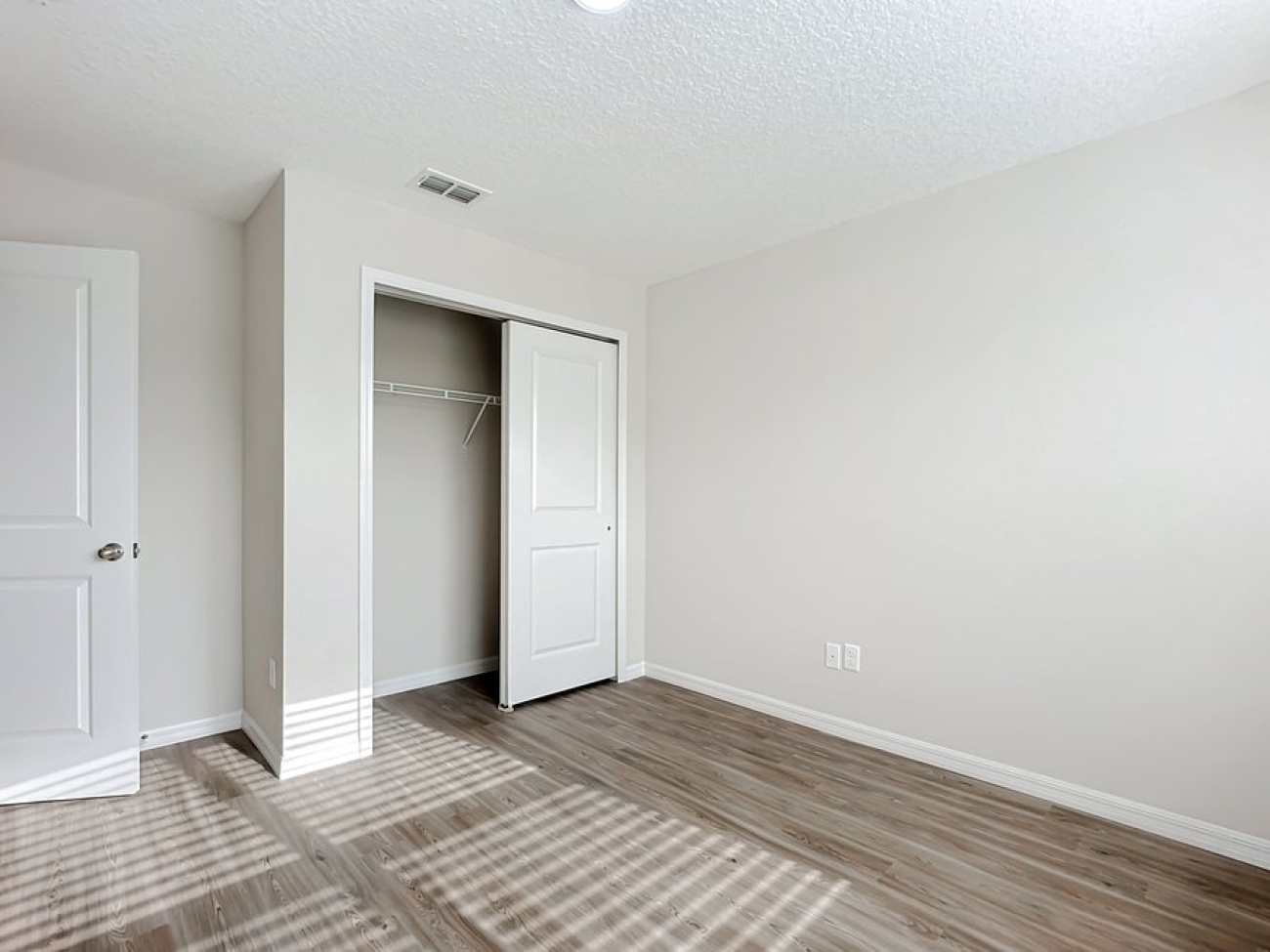 9548 Hood Road, Jacksonville, Florida 32257, 8 Bedrooms Bedrooms, ,8 BathroomsBathrooms,Quad,For Sale,Sunbeam Villas ,Hood Road,1337