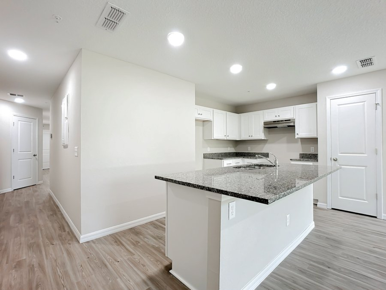 9540 Hood Road, Jacksonville, Florida 32257, 8 Bedrooms Bedrooms, ,8 BathroomsBathrooms,Quad,For Sale,Sunbeam Villas ,Hood Road,1338