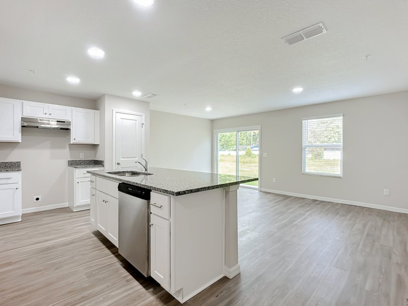 9540 Hood Road, Jacksonville, Florida 32257, 8 Bedrooms Bedrooms, ,8 BathroomsBathrooms,Quad,For Sale,Sunbeam Villas ,Hood Road,1338