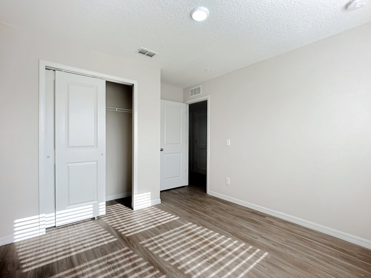 9540 Hood Road, Jacksonville, Florida 32257, 8 Bedrooms Bedrooms, ,8 BathroomsBathrooms,Quad,For Sale,Sunbeam Villas ,Hood Road,1338