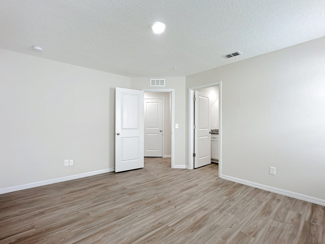 9540 Hood Road, Jacksonville, Florida 32257, 8 Bedrooms Bedrooms, ,8 BathroomsBathrooms,Quad,For Sale,Sunbeam Villas ,Hood Road,1338