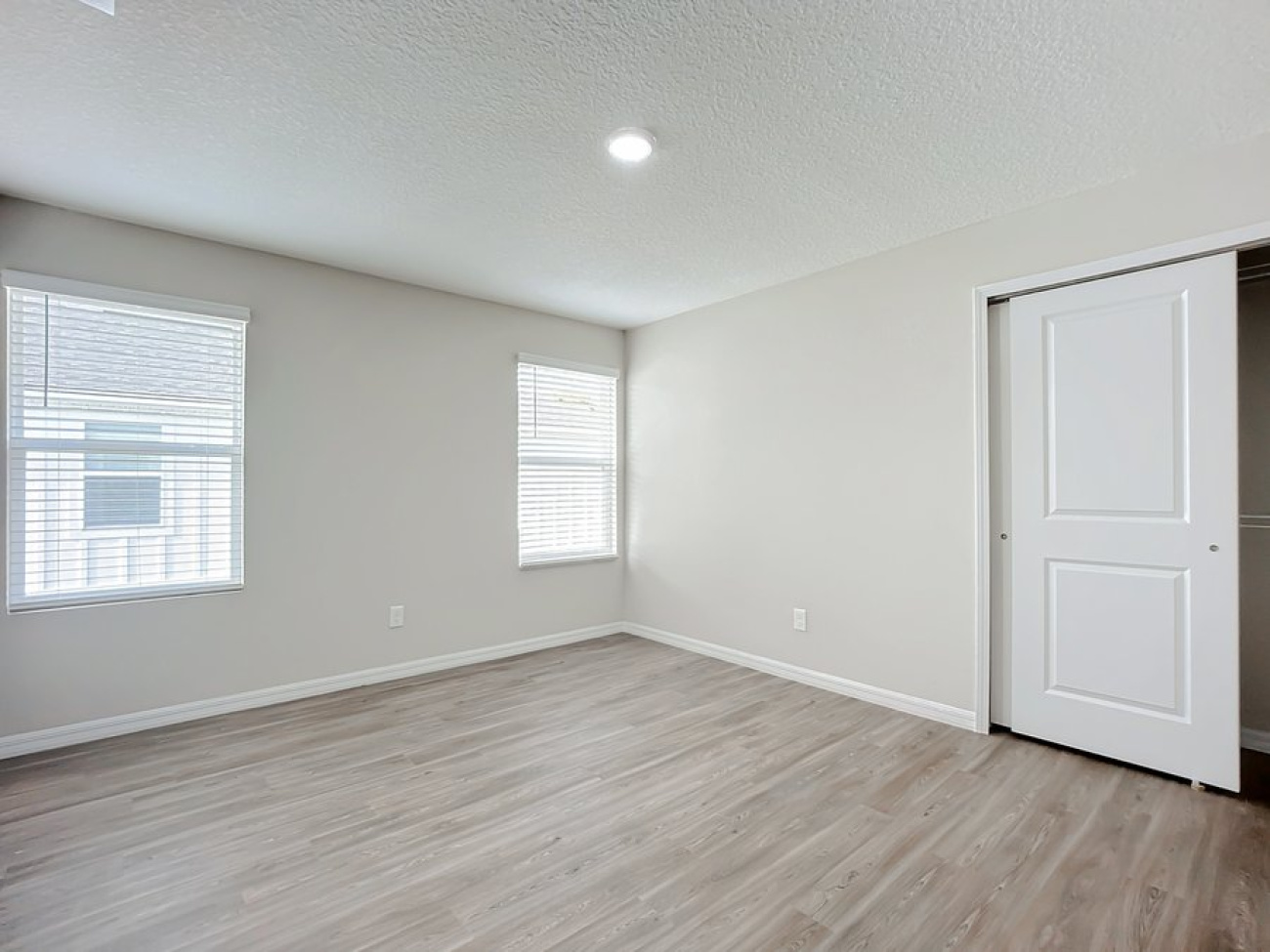 9540 Hood Road, Jacksonville, Florida 32257, 8 Bedrooms Bedrooms, ,8 BathroomsBathrooms,Quad,For Sale,Sunbeam Villas ,Hood Road,1338