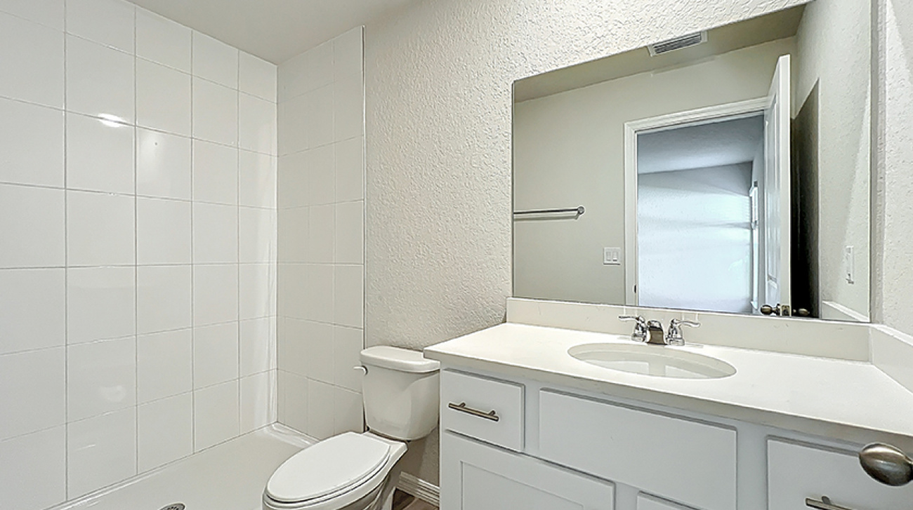 827/829 Hickory Ave, Inverness, Florida 34452, 4 Bedrooms Bedrooms, ,4 BathroomsBathrooms,Duplex,For Sale,Hickory Ave,1358