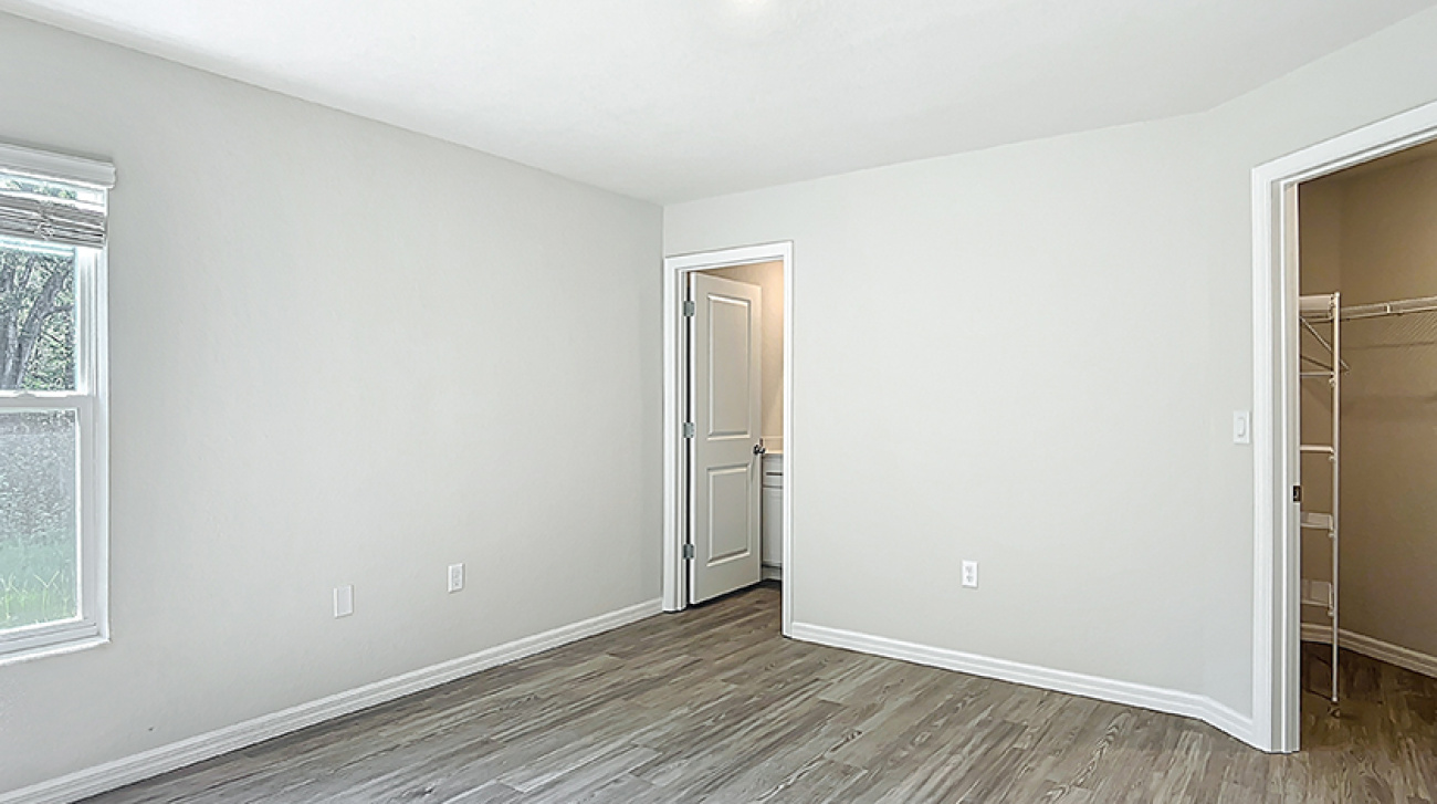 827/829 Hickory Ave, Inverness, Florida 34452, 4 Bedrooms Bedrooms, ,4 BathroomsBathrooms,Duplex,For Sale,Hickory Ave,1358