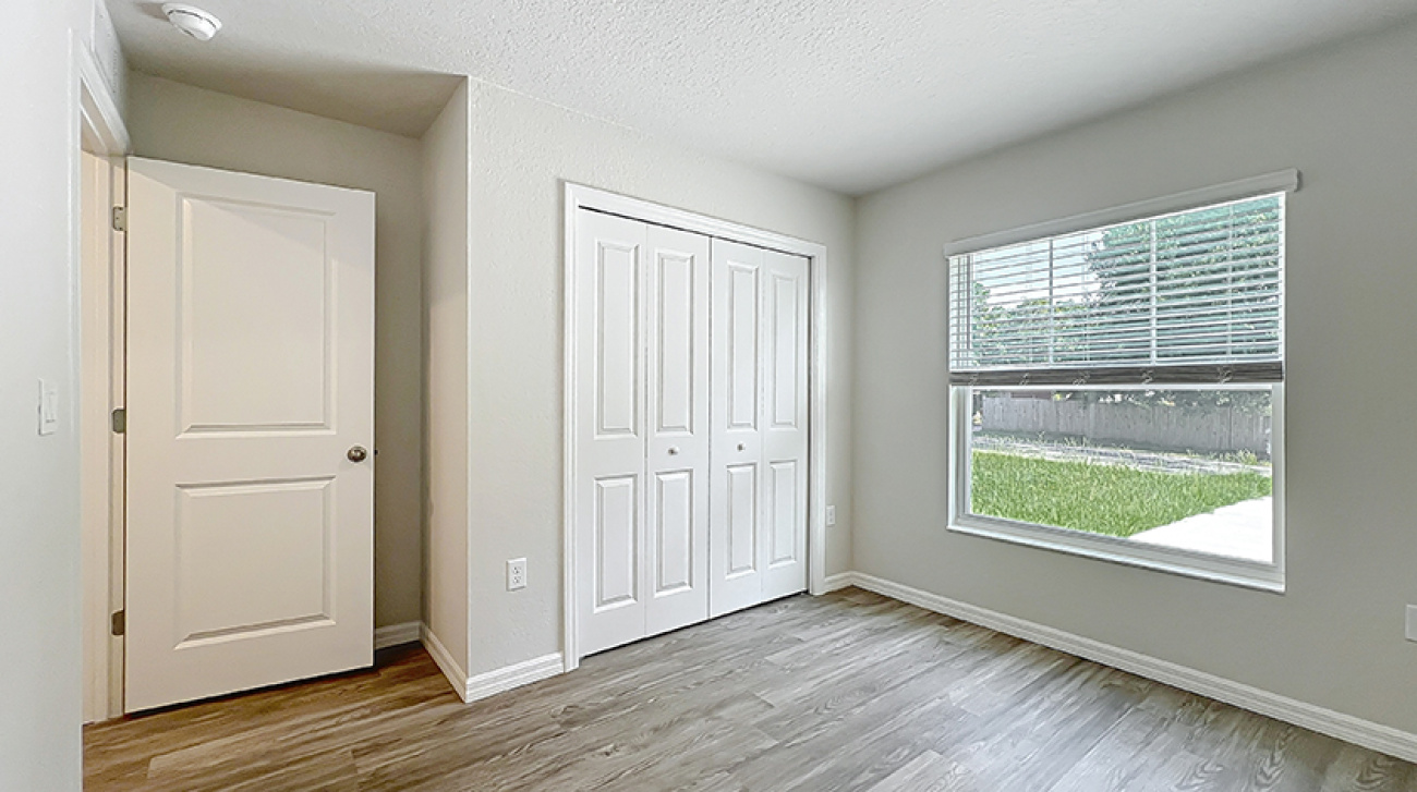 827/829 Hickory Ave, Inverness, Florida 34452, 4 Bedrooms Bedrooms, ,4 BathroomsBathrooms,Duplex,For Sale,Hickory Ave,1358