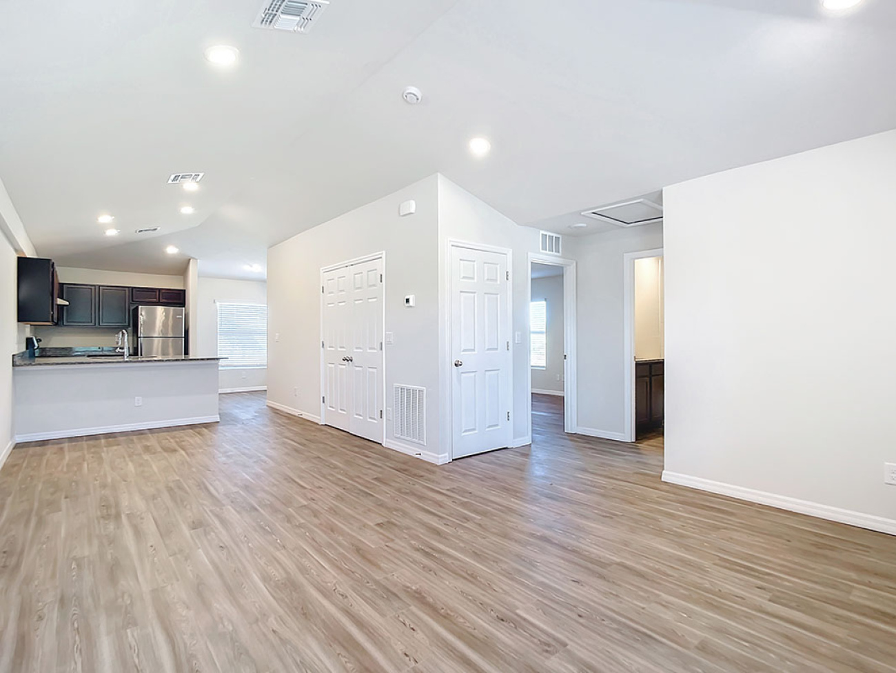 10107/10109 Tramore Ave, Englewood, Florida 34224, 4 Bedrooms Bedrooms, ,4 BathroomsBathrooms,Duplex,For Sale,Tramore Ave,1360