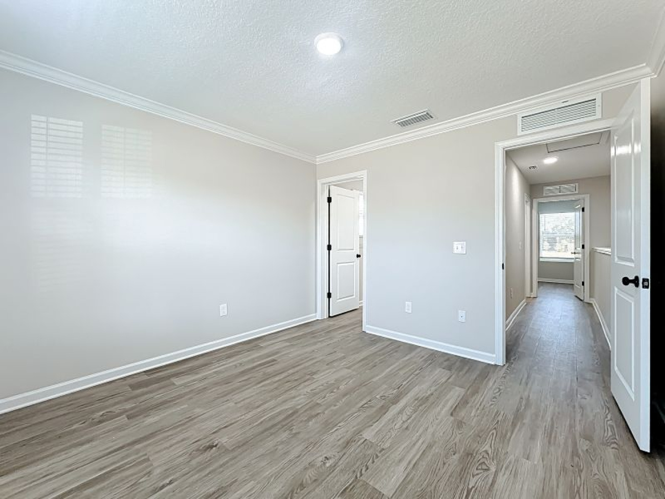 5671 110th Street, Jacksonville, Florida 32244, 4 Bedrooms Bedrooms, ,5 BathroomsBathrooms,Duplex,For Sale,110th Street,1376