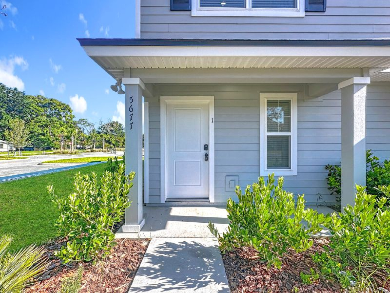 5677 110th Street, Jacksonville, Florida 32244, 4 Bedrooms Bedrooms, ,5 BathroomsBathrooms,Duplex,For Sale,110th Street,1377