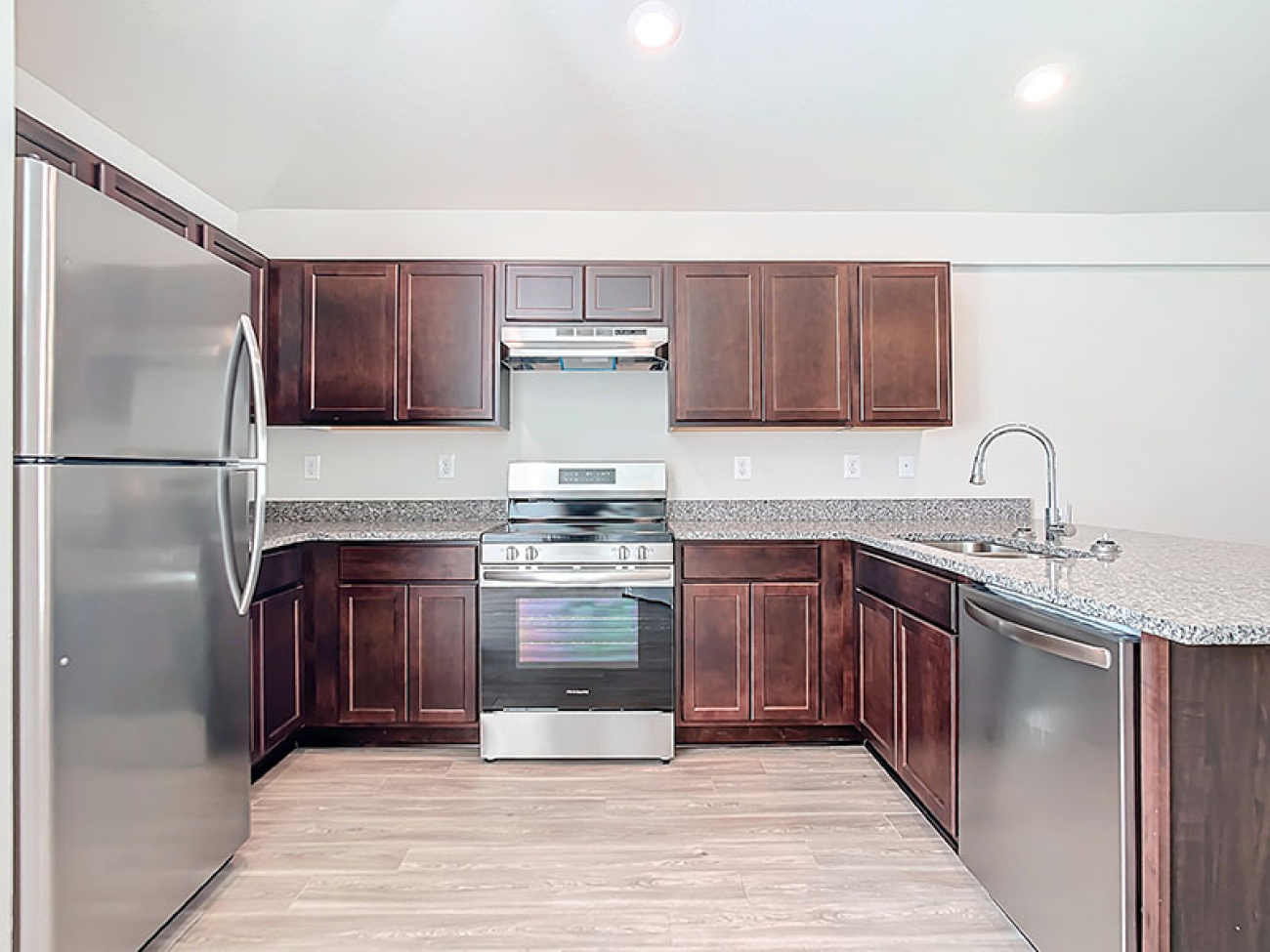 2044/2046 Hilton St, Port Charlotte, Florida 33948, 4 Bedrooms Bedrooms, ,4 BathroomsBathrooms,Duplex,For Sale,Hilton St,1047