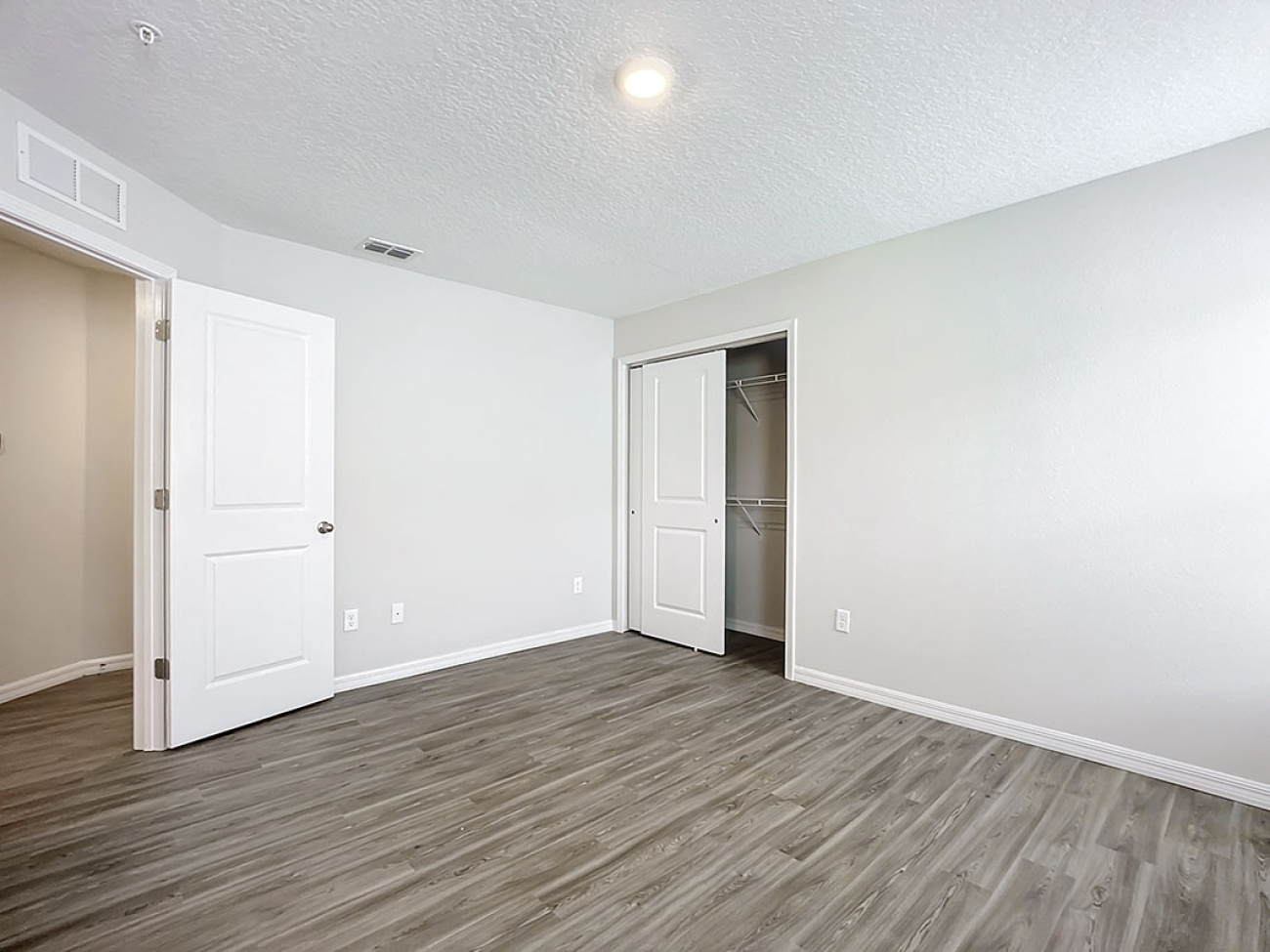 9572 Hood Road, Jacksonville, Florida 32257, 8 Bedrooms Bedrooms, ,8 BathroomsBathrooms,Quad,For Sale,Sunbeam Villas ,Hood Road,1079