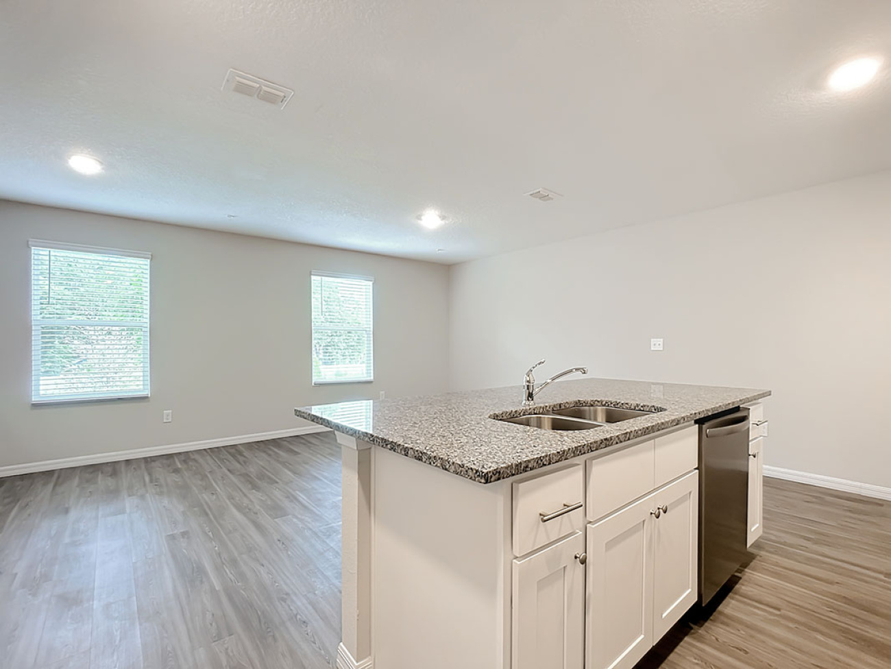 9588 Hood Road, Jacksonville, Florida 32257, 8 Bedrooms Bedrooms, ,8 BathroomsBathrooms,Quad,For Sale,Sunbeam Villas ,Hood Road,1081