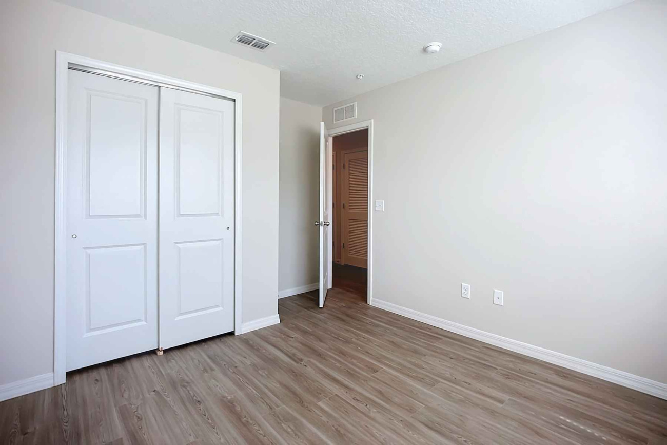 9596 Hood Road, Jacksonville, Florida 32257, 8 Bedrooms Bedrooms, ,8 BathroomsBathrooms,Quad,For Sale,Sunbeam Villas ,Hood Road,1082