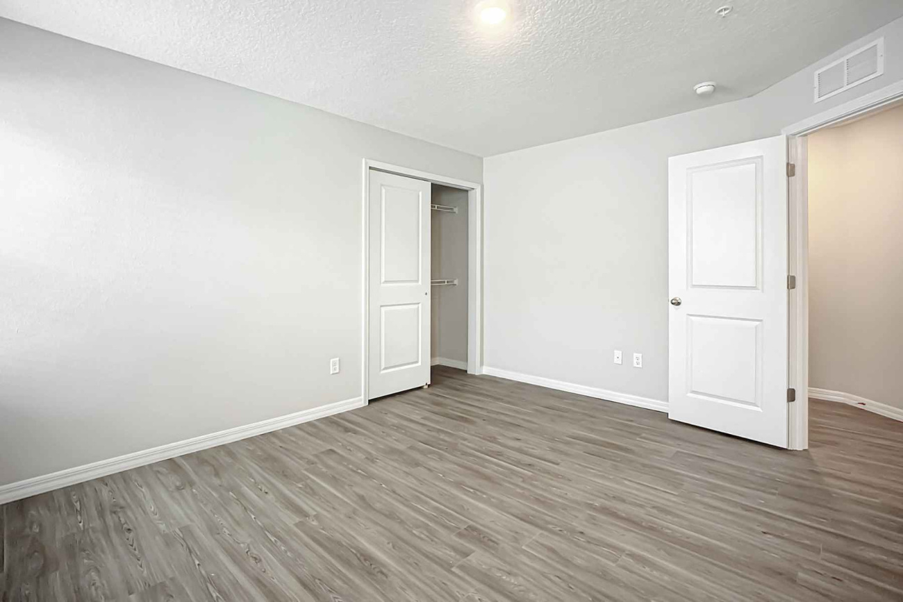 9596 Hood Road, Jacksonville, Florida 32257, 8 Bedrooms Bedrooms, ,8 BathroomsBathrooms,Quad,For Sale,Sunbeam Villas ,Hood Road,1082